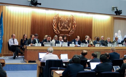 How an IMO convention enters into force and how it is amended ?